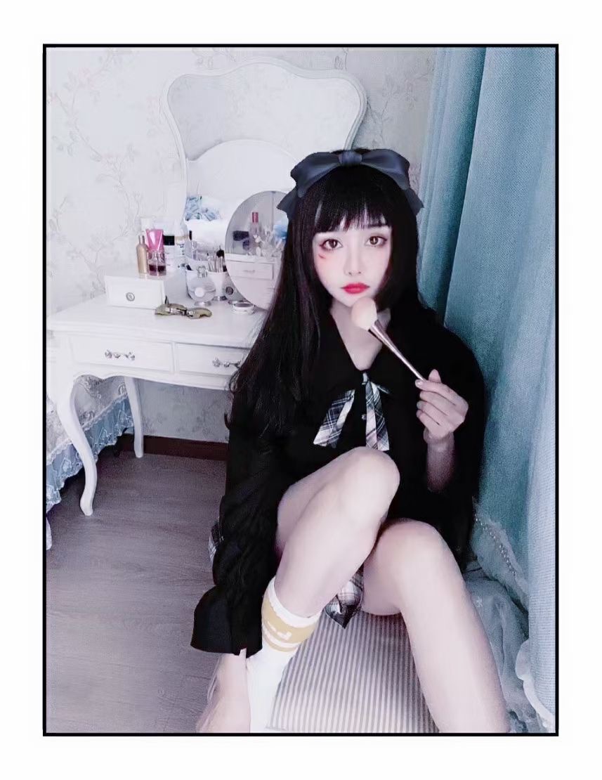 岗顶汉服小萝莉